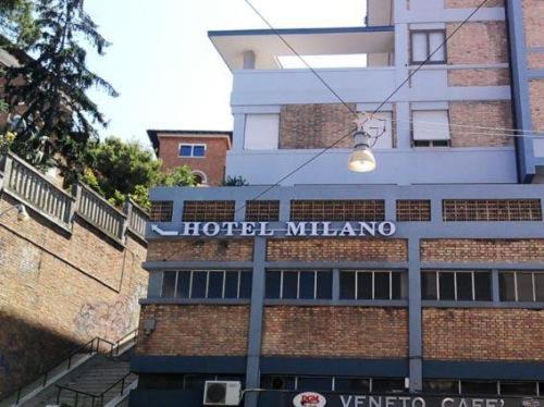 Hotel Milano Ancona Bagian luar foto
